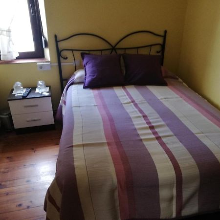 Pension Rosa Кабесон-де-ла-Саль Экстерьер фото